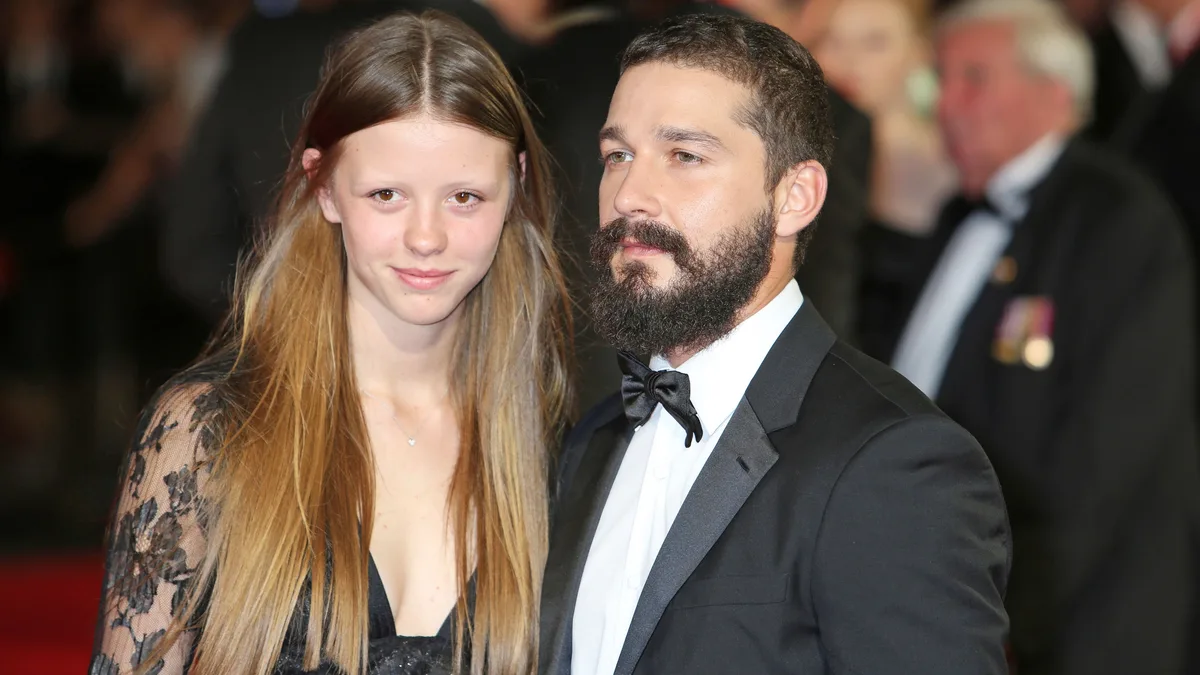 mia-goth-divorce-shia-labeouf